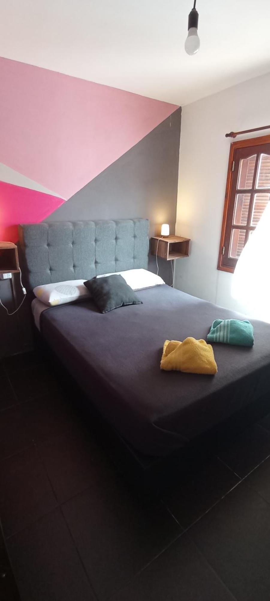 Gueemes Hostel Córdoba Eksteriør billede
